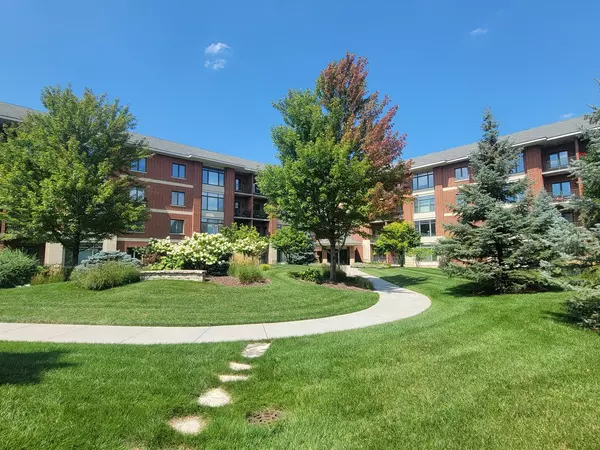 Lombard, IL 60148,855 E 22ND ST #412
