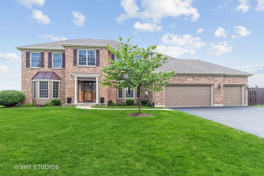 7 Wintergreen CT, Algonquin, IL 60102