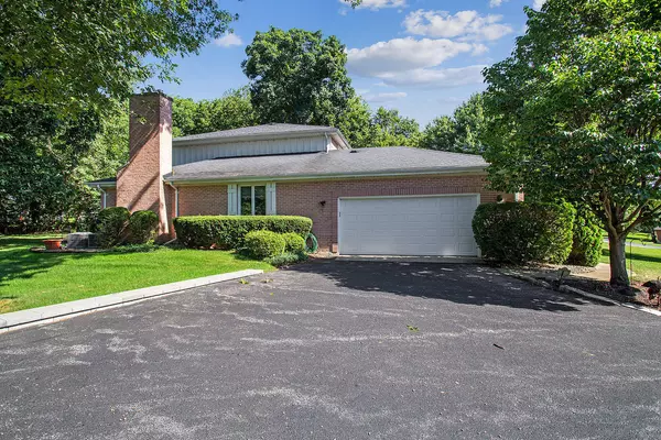 Frankfort, IL 60423,812 Glen Eagles CT