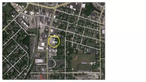 Mchenry, IL 60050,914 Front ST