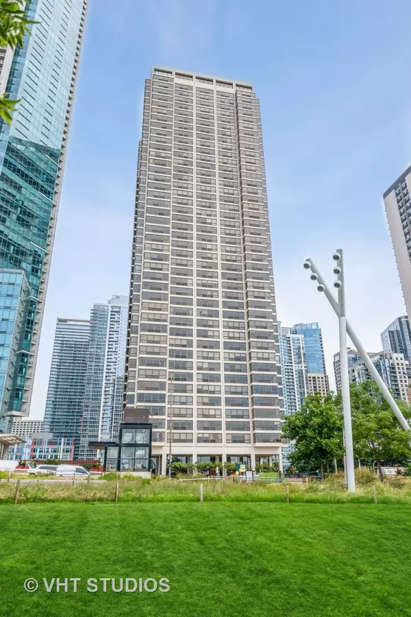 360 E Randolph ST #308, Chicago, IL 60601