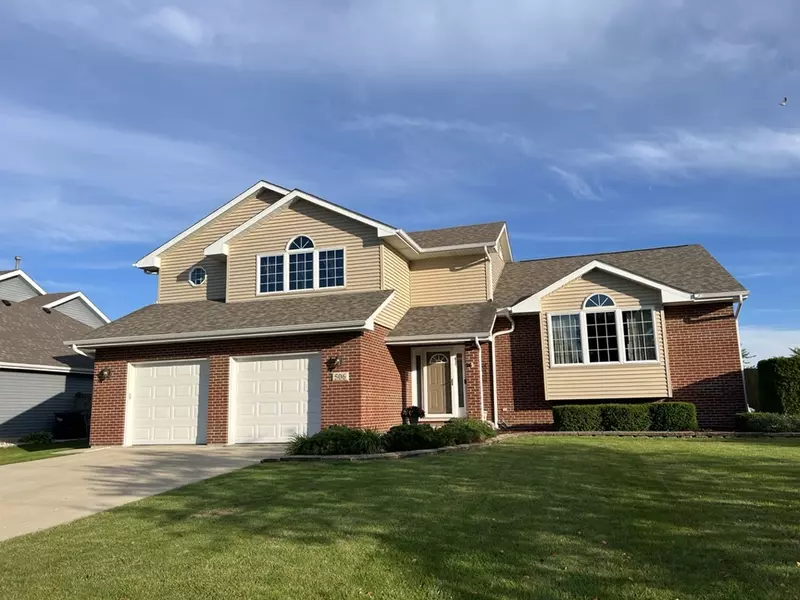 506 Hannigan DR, Minooka, IL 60447