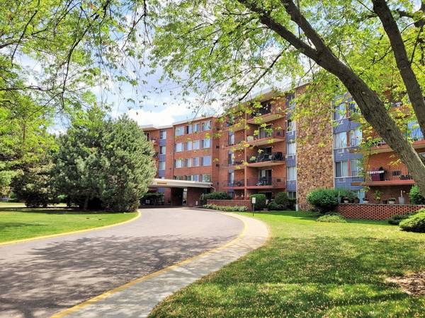 18 E Old Willow RD #514N, Prospect Heights, IL 60070