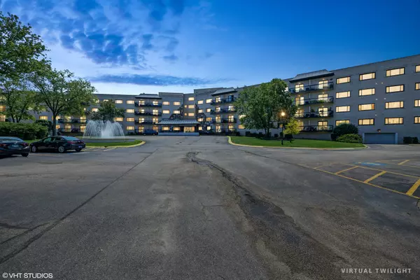 6700 S Brainard AVE #218, Countryside, IL 60525