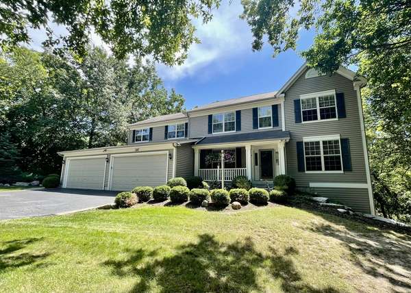 187 Chris Larkin RD, Fox Lake, IL 60020