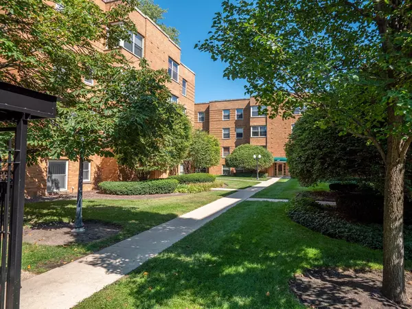 4929 N WOLCOTT AVE #3B, Chicago, IL 60640