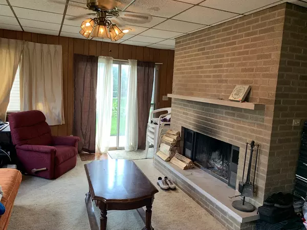 Montgomery, IL 60538,653 Kimberly LN