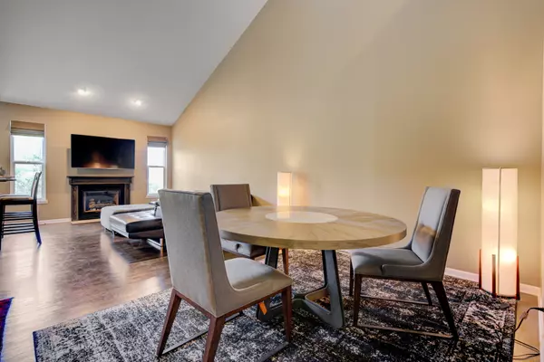 Lake Villa, IL 60046,227 Berkshire DR