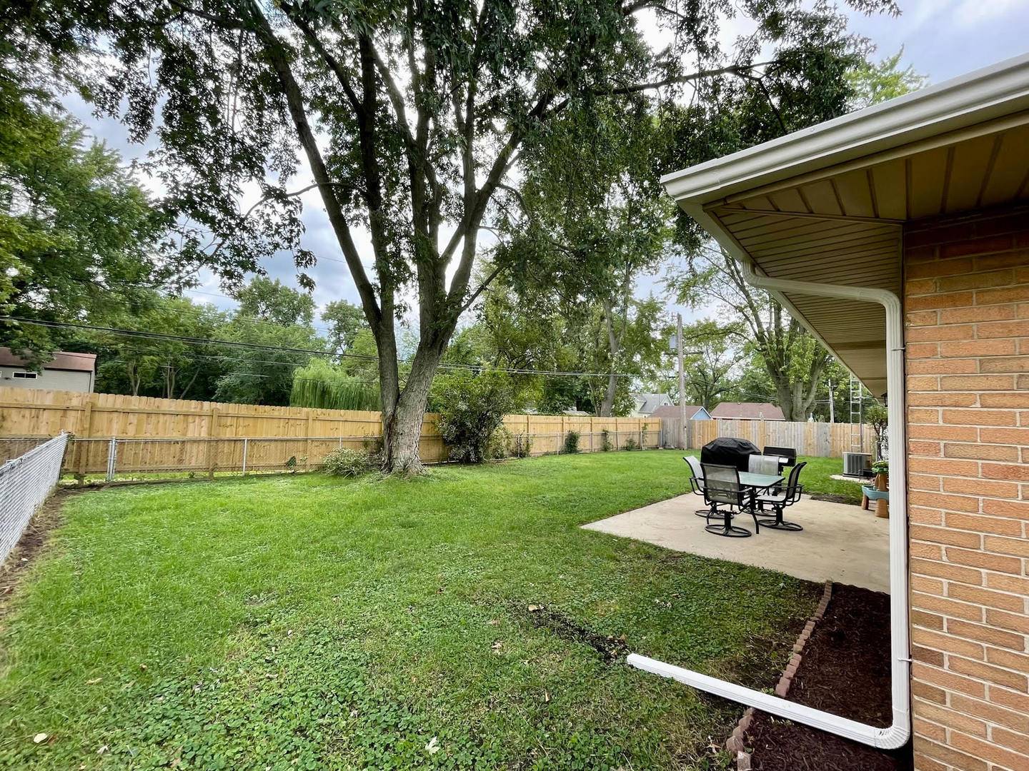 Aurora, IL 60505,1023 Lehnertz AVE