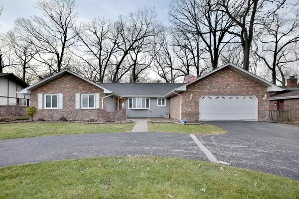 Palos Heights, IL 60463,6 Old Oak Trl