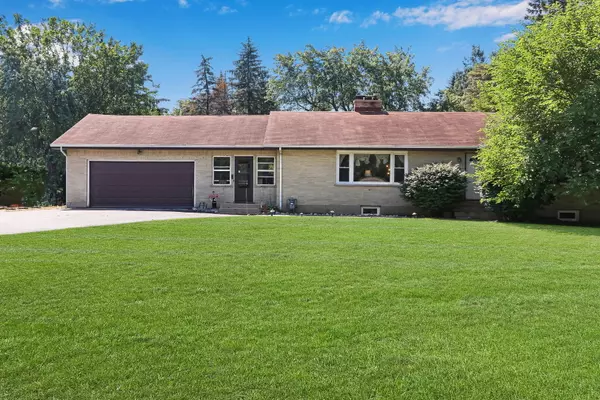 Gurnee, IL 60031,6261 Washington ST