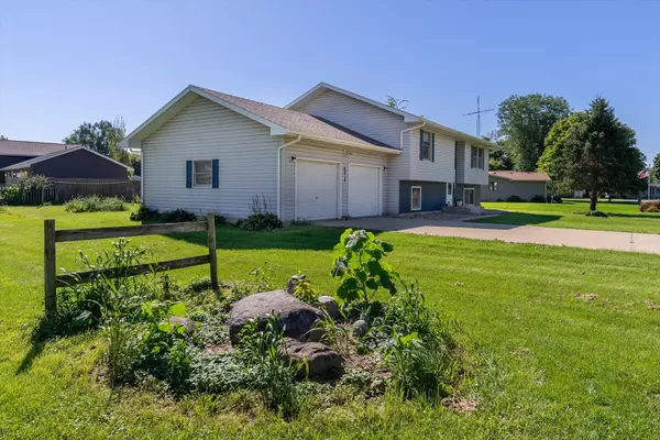 Earlville, IL 60518,4478 E 1344th RD