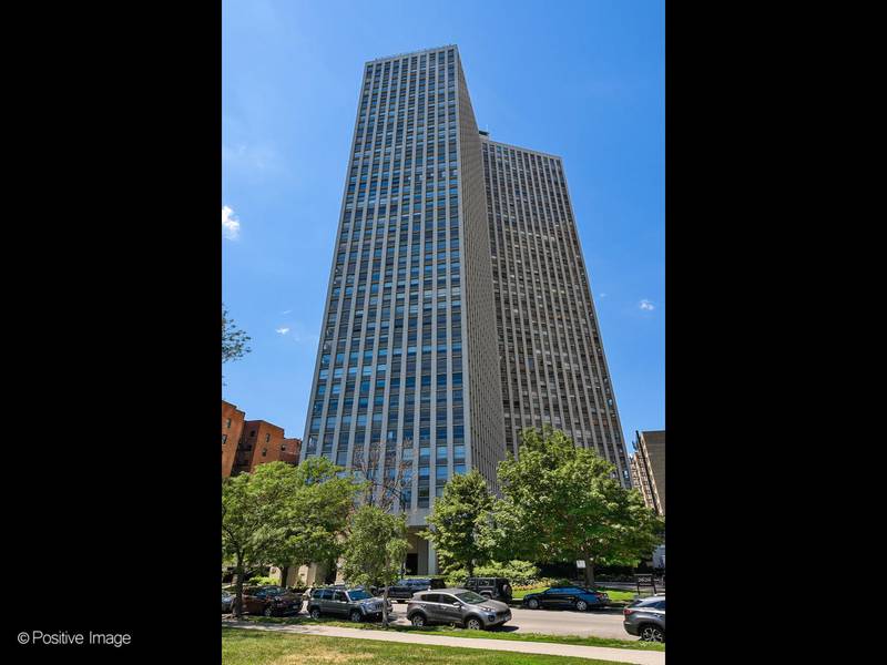 2626 N LAKEVIEW AVE #2009, Chicago, IL 60614