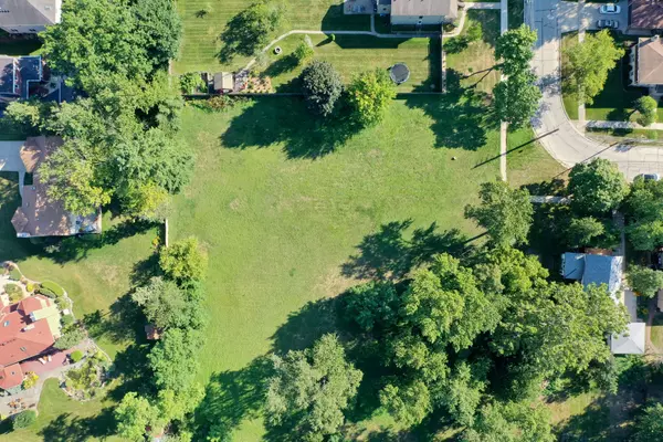 Lombard, IL 60148,137 N Elizabeth ST