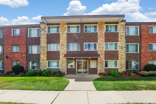 10210 Washington AVE #303,  Oak Lawn,  IL 60453