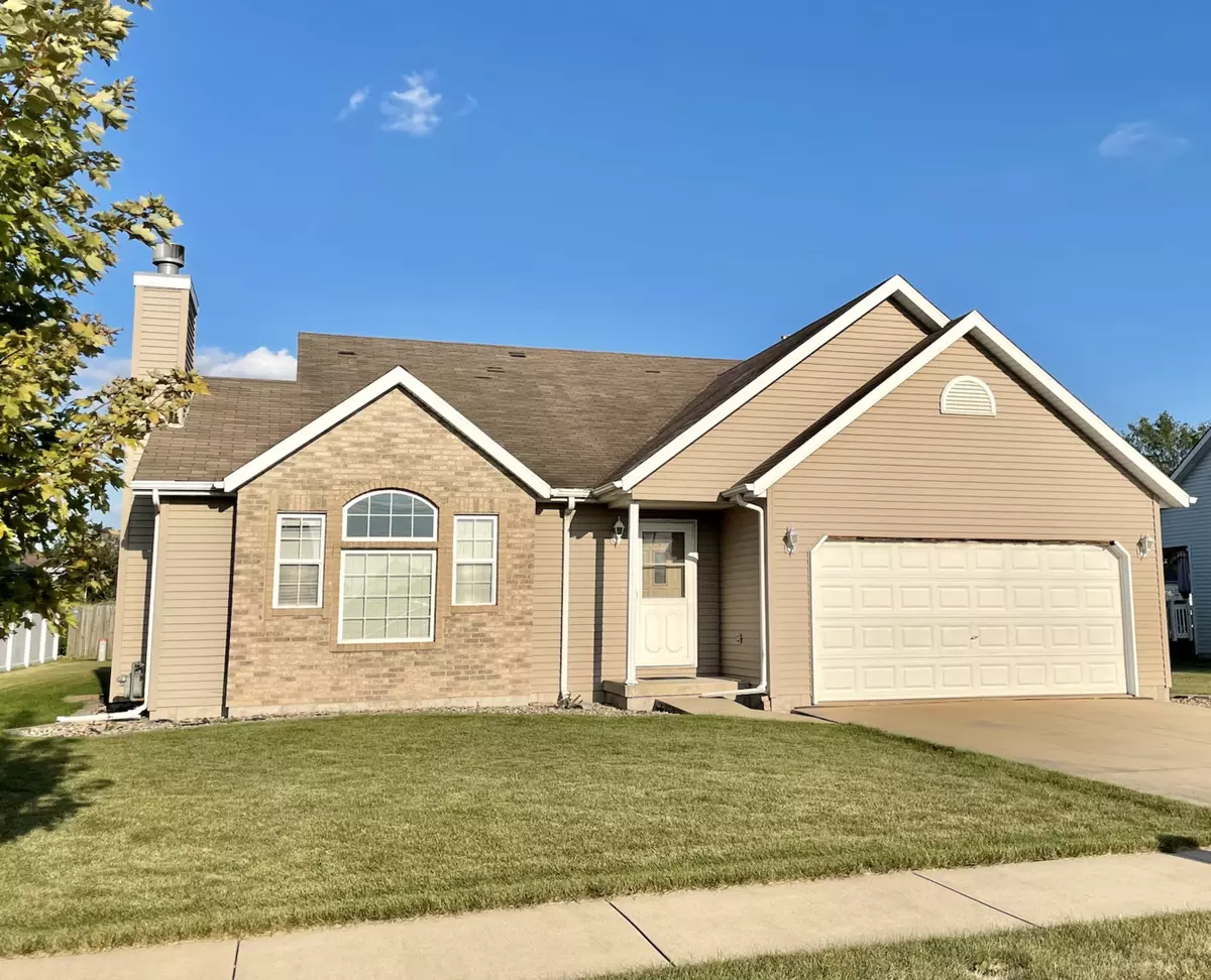 Momence, IL 60954,924 Brown DR