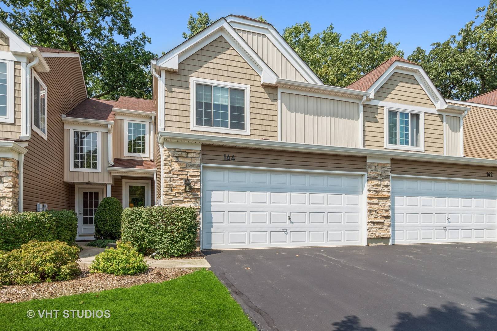 Streamwood, IL 60107,144 Locksley DR