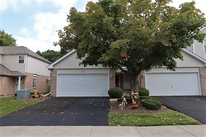 Alsip, IL 60803,11419 S PEACH TREE LN