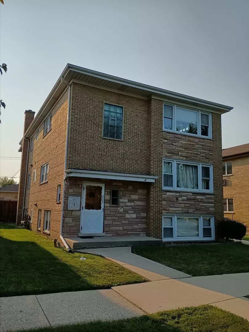 Elmwood Park, IL 60707,2606 N 74th AVE