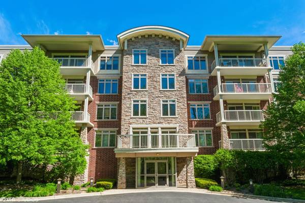 425 Benjamin DR #309, Vernon Hills, IL 60061