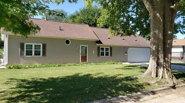 103 19th AVE, Sterling, IL 61081