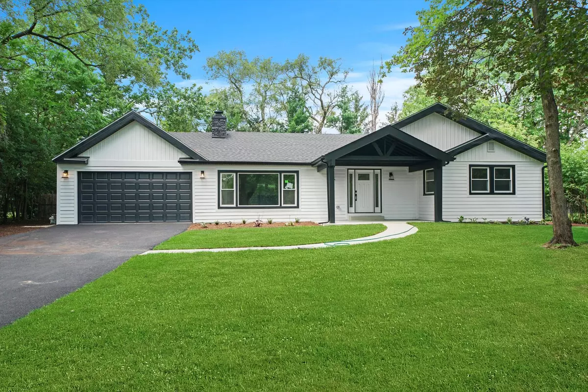 La Grange Highlands, IL 60525,1380 W 52nd PL