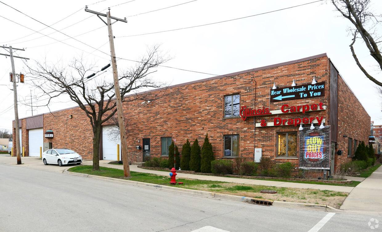 984 Lee ST, Des Plaines, IL 60016