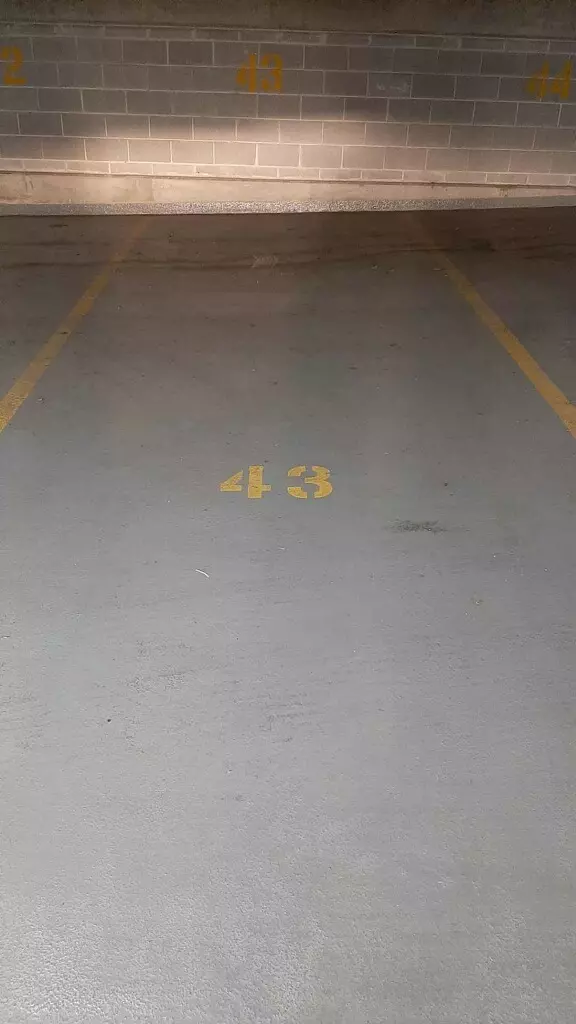 Chicago, IL 60661,125 S JEFFERSON ST #P43