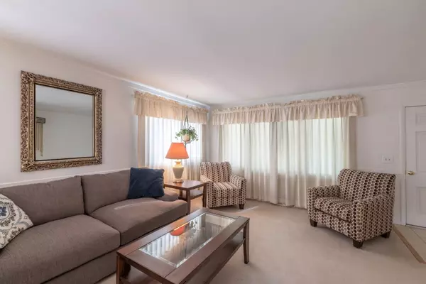 Montgomery, IL 60538,31 Woodridge RD