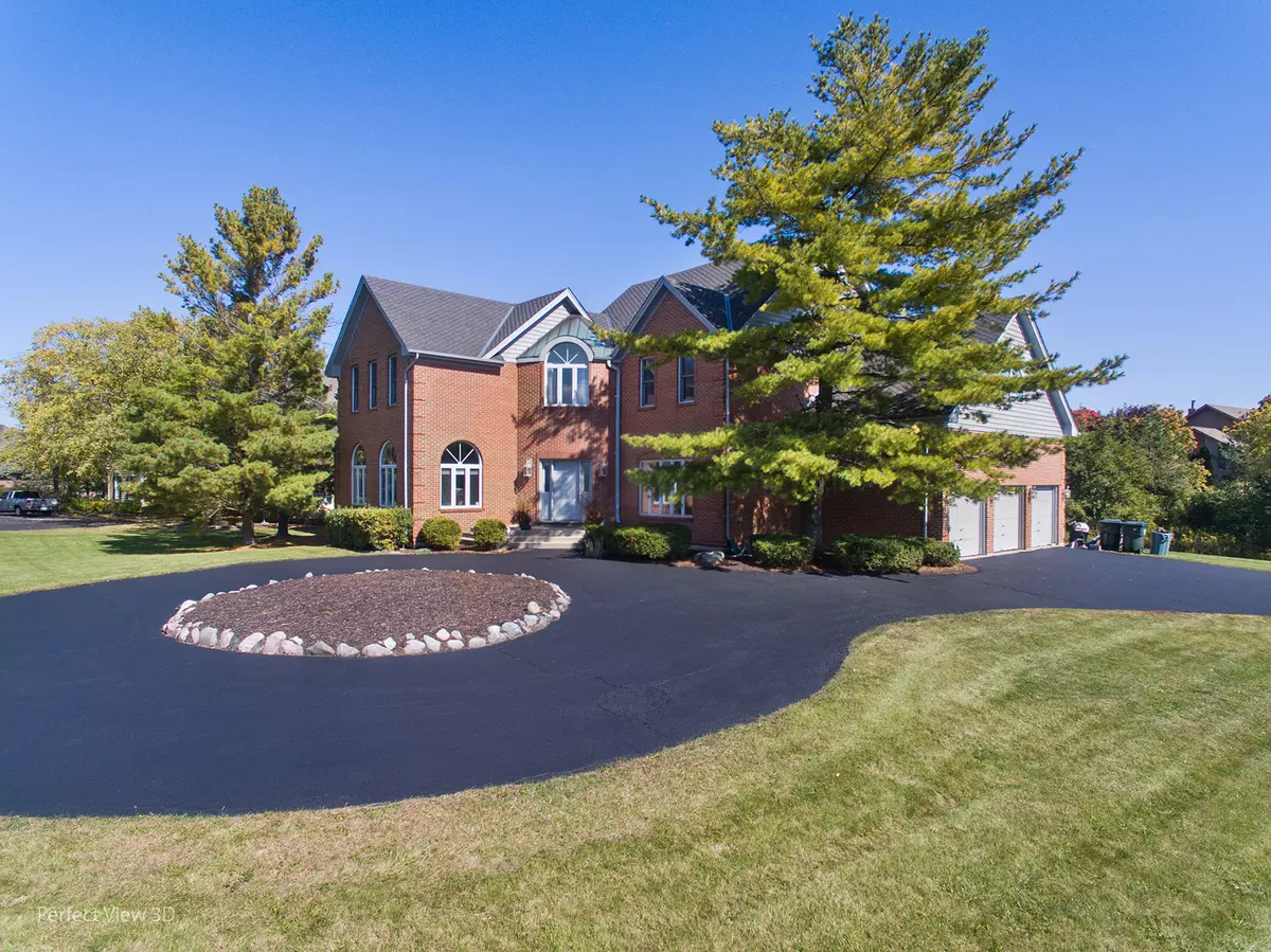 Mundelein, IL 60060,26815 N Longmeadow CT