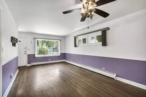 Round Lake Park, IL 60073,310 Kenwood DR