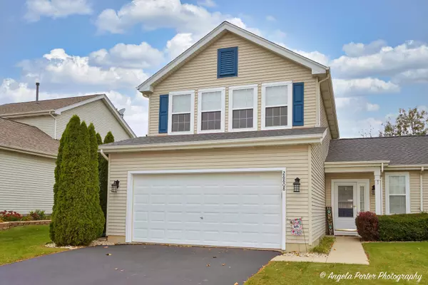 28808 Bakers DR, Lakemoor, IL 60051