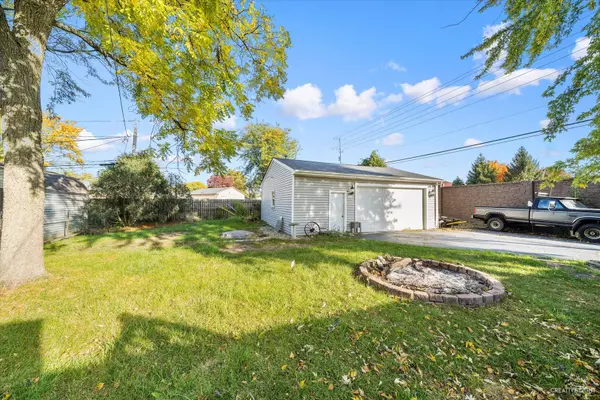 Montgomery, IL 60538,139 Saugatuck RD