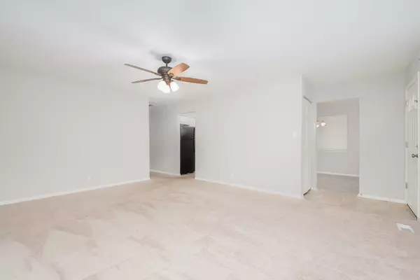 Montgomery, IL 60538,21 Wyndham DR