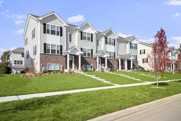 3739 Bissel DR, Yorkville, IL 60560