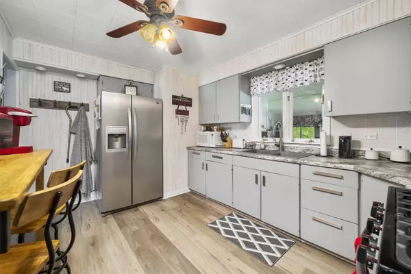 Morris, IL 60450,10165 Tabler RD