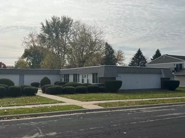 1509 E 25th ST, Sterling, IL 61081