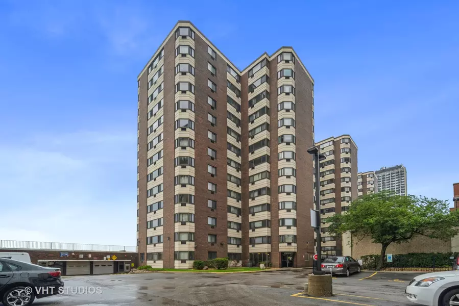 7337 S South Shore DR #1128, Chicago, IL 60649