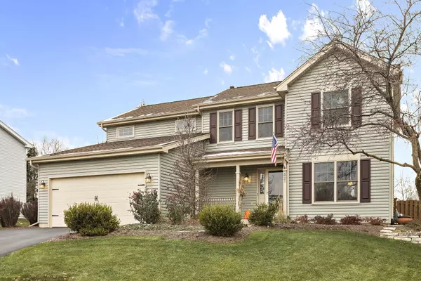 2821 Randall Ridge DR, Elgin, IL 60124