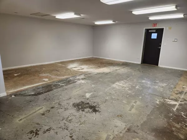 Aurora, IL 60507,248 S Highland AVE