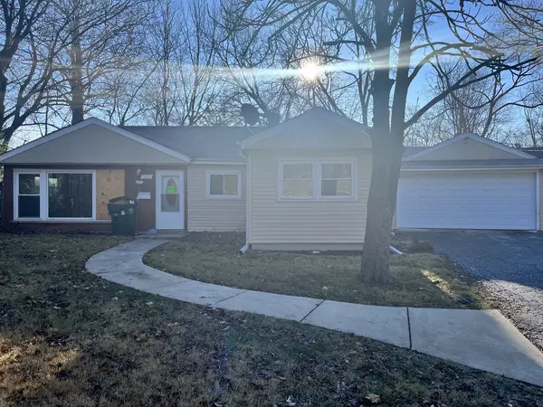 3001 Longfellow AVE, Hazel Crest, IL 60429