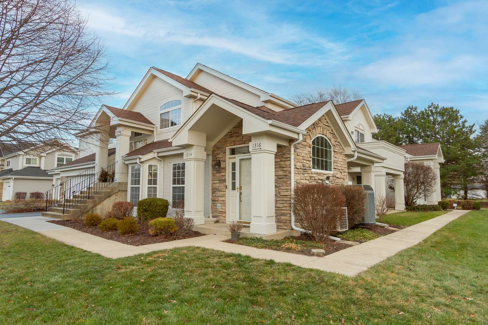 Batavia, IL 60510,1314 Spencer LN #1314