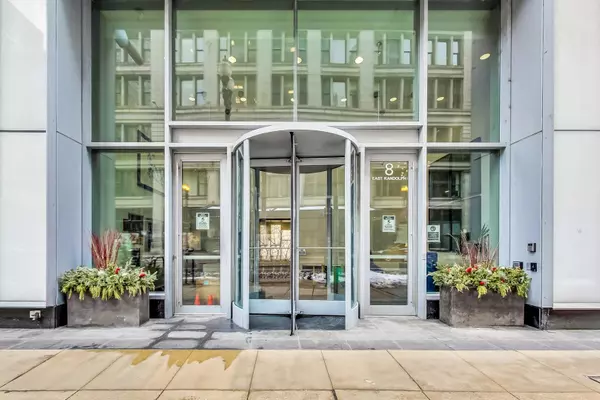 8 E Randolph ST #1203, Chicago, IL 60601