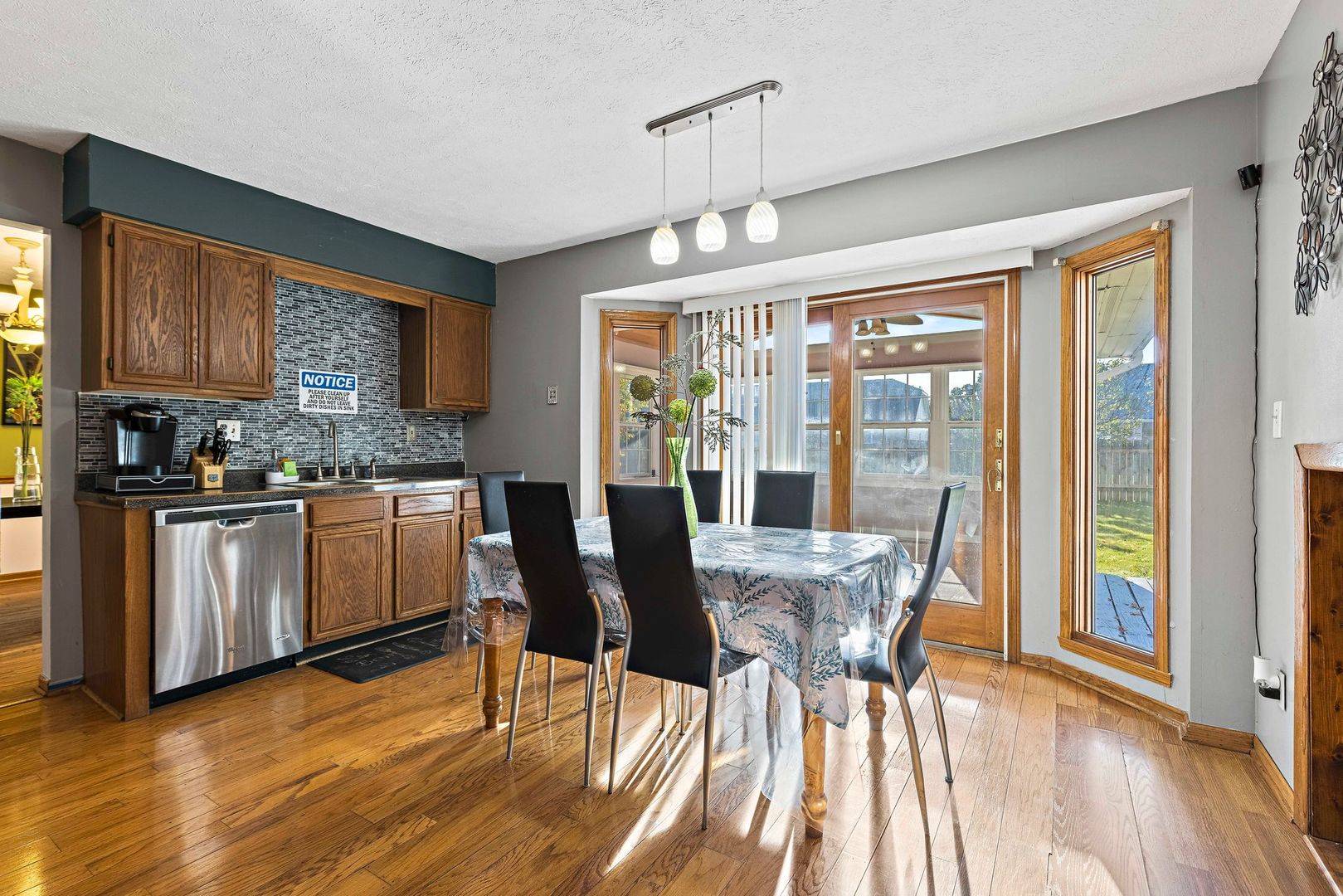 Loves Park, IL 61111,7159 THOMAS DR