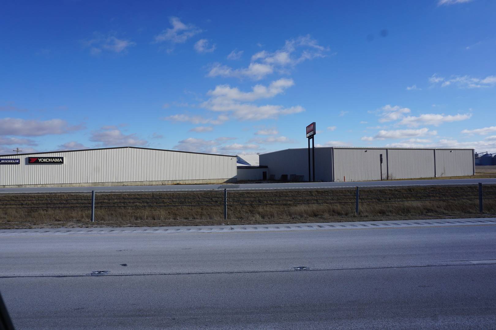 Ashkum, IL 60911,2649 N 900 East RD E