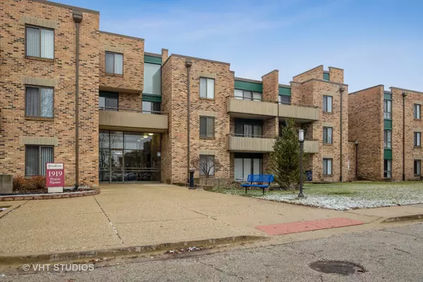 1919 Prairie SQ #206, Schaumburg, IL 60173