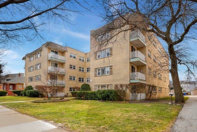 Evanston, IL 60202,710 Oakton ST #201