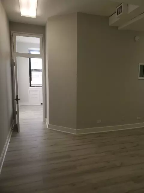 Chicago, IL 60625,2334 W Lawrence AVE