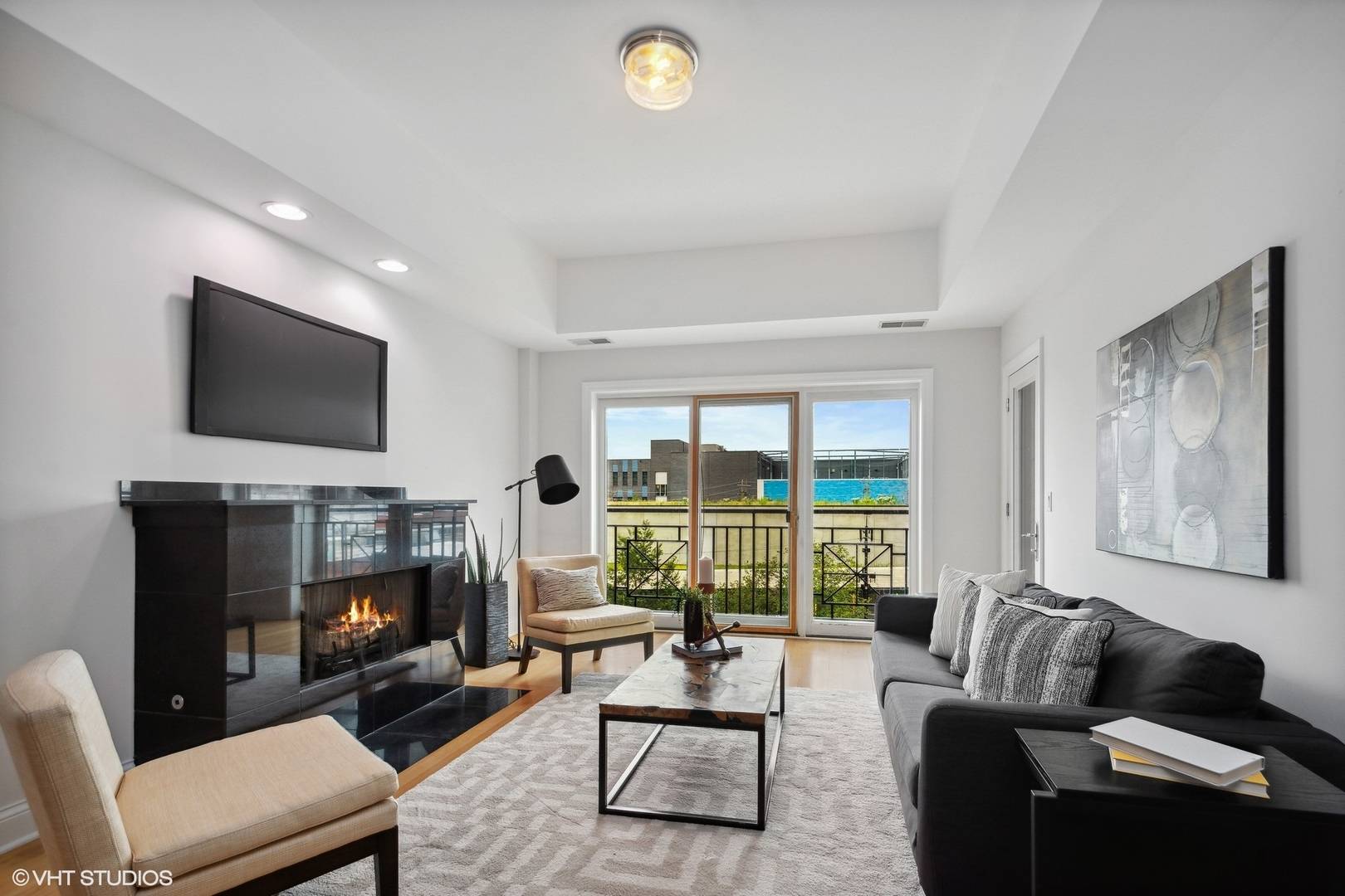 Chicago, IL 60616,1601 S State ST #4A