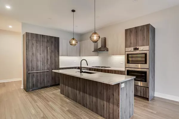 Chicago, IL 60640,4858 N Kenmore AVE #1N